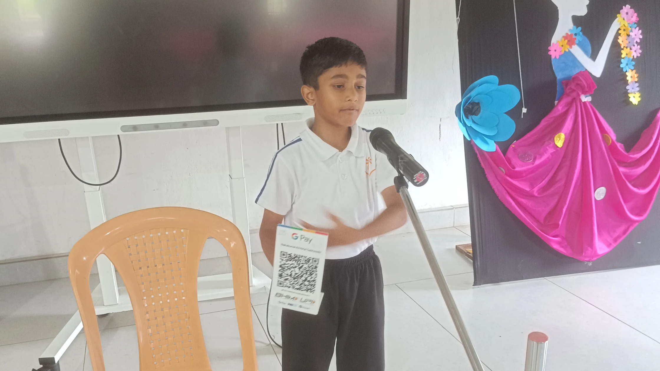 English Show & Tell Competition (Std I & II)