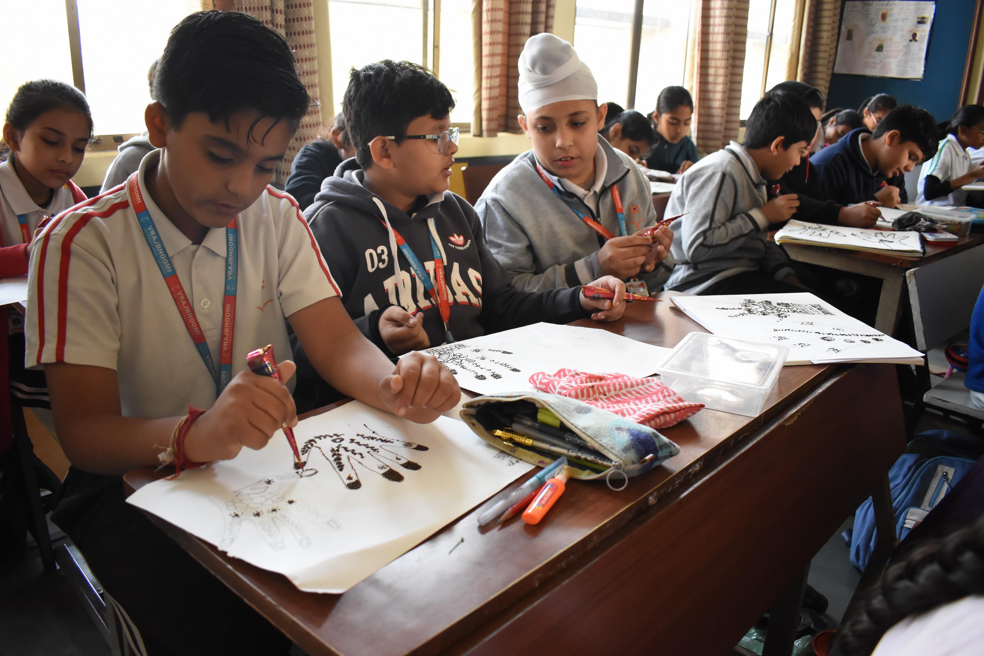 Mehandi / Tattoo Competition (Std V)